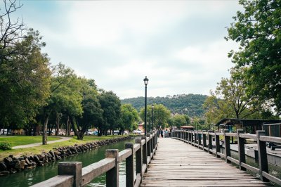 AI-generated travel thumbnail for Méndez
