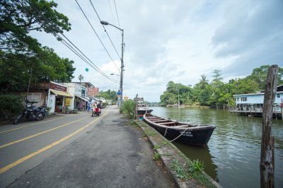 AI-generated travel thumbnail for Mengellang