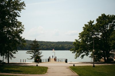 AI-generated travel thumbnail for Mercer County