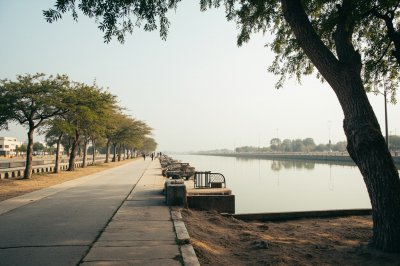 AI-generated travel thumbnail for Mian Channun