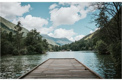 AI-generated travel thumbnail for Miaray