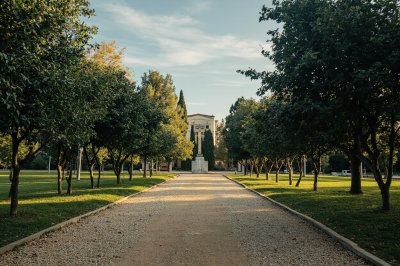 AI-generated travel thumbnail for Mieres