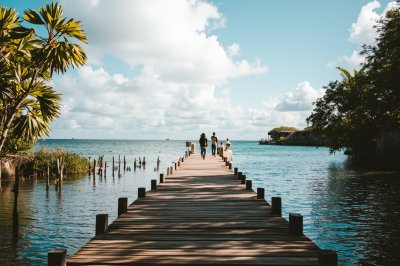 AI-generated travel thumbnail for Mirontsi
