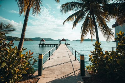 AI-generated travel thumbnail for Moalboal
