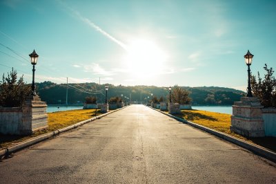 AI-generated travel thumbnail for Moledo