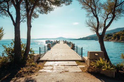 AI-generated travel thumbnail for Mongiuffi Melia