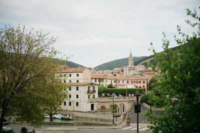 AI-generated travel thumbnail for Montefalcone Appennino