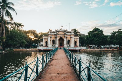 AI-generated travel thumbnail for Montería