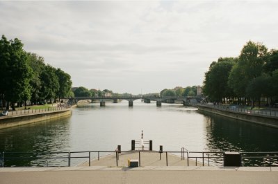 AI-generated travel thumbnail for Montgeron