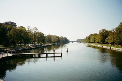 AI-generated travel thumbnail for Montigny-le-Bretonneux