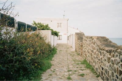 AI-generated travel thumbnail for Montijo