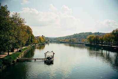AI-generated travel thumbnail for Montluçon