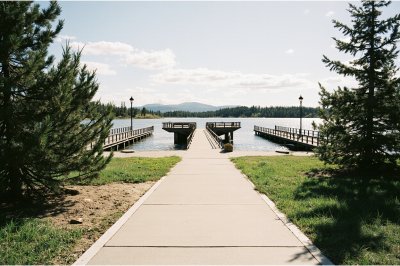 AI-generated travel thumbnail for Montrose