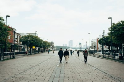 AI-generated travel thumbnail for Moriguchi