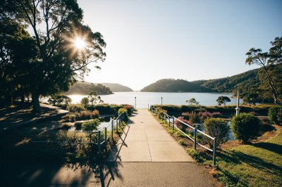 AI-generated travel thumbnail for Mount Kembla