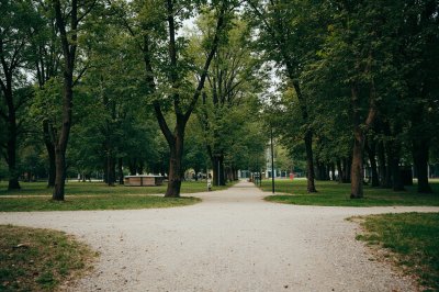 AI-generated travel thumbnail for Movila Banului