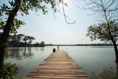 AI-generated travel thumbnail for Muang Lop Buri District