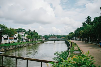 AI-generated travel thumbnail for Muang Samakhixai