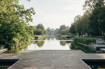 AI-generated travel thumbnail for Municipiul Craiova
