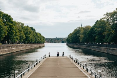 AI-generated travel thumbnail for Namur