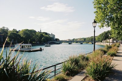 AI-generated travel thumbnail for Nantes