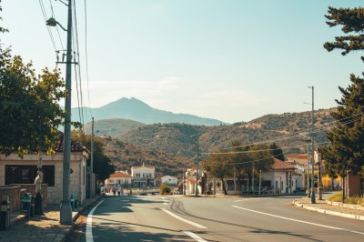 AI-generated travel thumbnail for Néa Ionía
