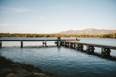 AI-generated travel thumbnail for Neuquén