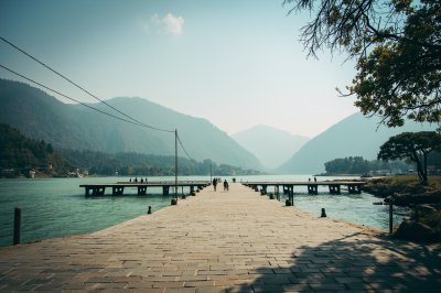AI-generated travel thumbnail for Ngalangkang