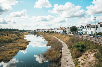 AI-generated travel thumbnail for Noirmoutier-en-l’Île