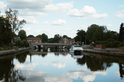AI-generated travel thumbnail for North Thoresby