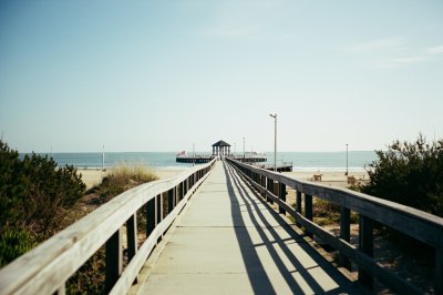 AI-generated travel thumbnail for North Wildwood