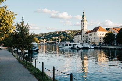 AI-generated travel thumbnail for Novi Pazar