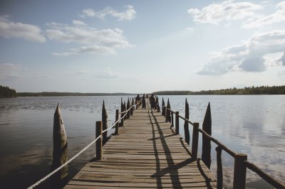 AI-generated travel thumbnail for Novyye Lyady