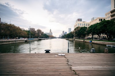 AI-generated travel thumbnail for Núñez
