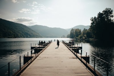 AI-generated travel thumbnail for Oberelsbach
