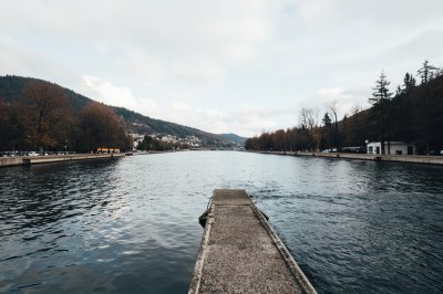 AI-generated travel thumbnail for Oberwang