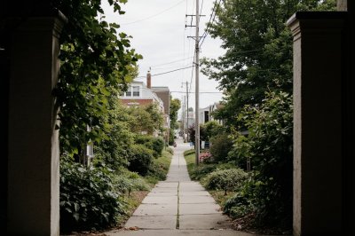 AI-generated travel thumbnail for Ogdensburg