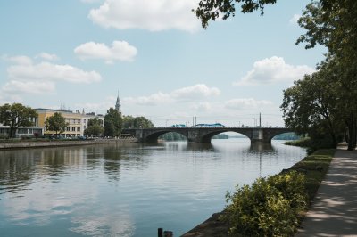 AI-generated travel thumbnail for Oktyabrsky