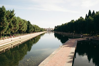 AI-generated travel thumbnail for Olivar El