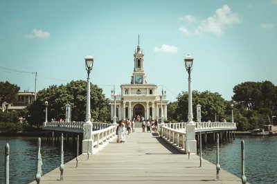 AI-generated travel thumbnail for Olmedo