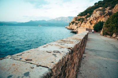 AI-generated travel thumbnail for Olmeto