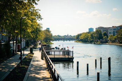 AI-generated travel thumbnail for Orange