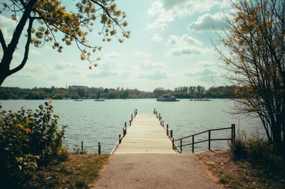 AI-generated travel thumbnail for Őrbottyán
