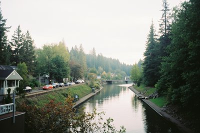 AI-generated travel thumbnail for Oregon City