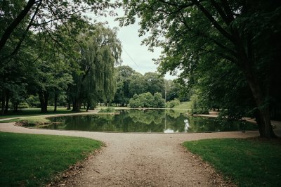 AI-generated travel thumbnail for Osted