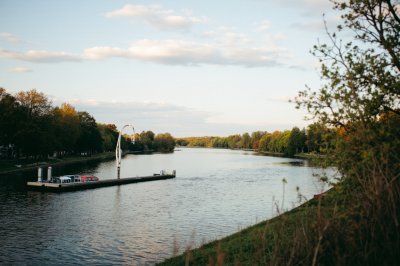 AI-generated travel thumbnail for Otterwisch