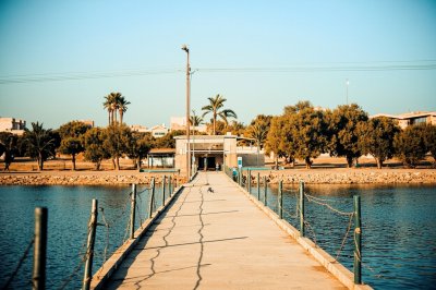 AI-generated travel thumbnail for Oued el Abtal