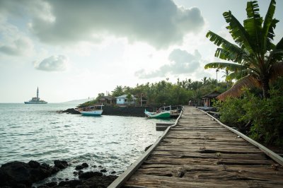 AI-generated travel thumbnail for Oussivo