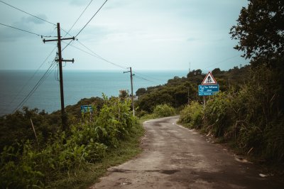 AI-generated travel thumbnail for Palakkad district