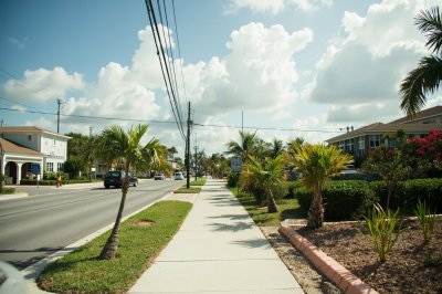 AI-generated travel thumbnail for Palm Beach County